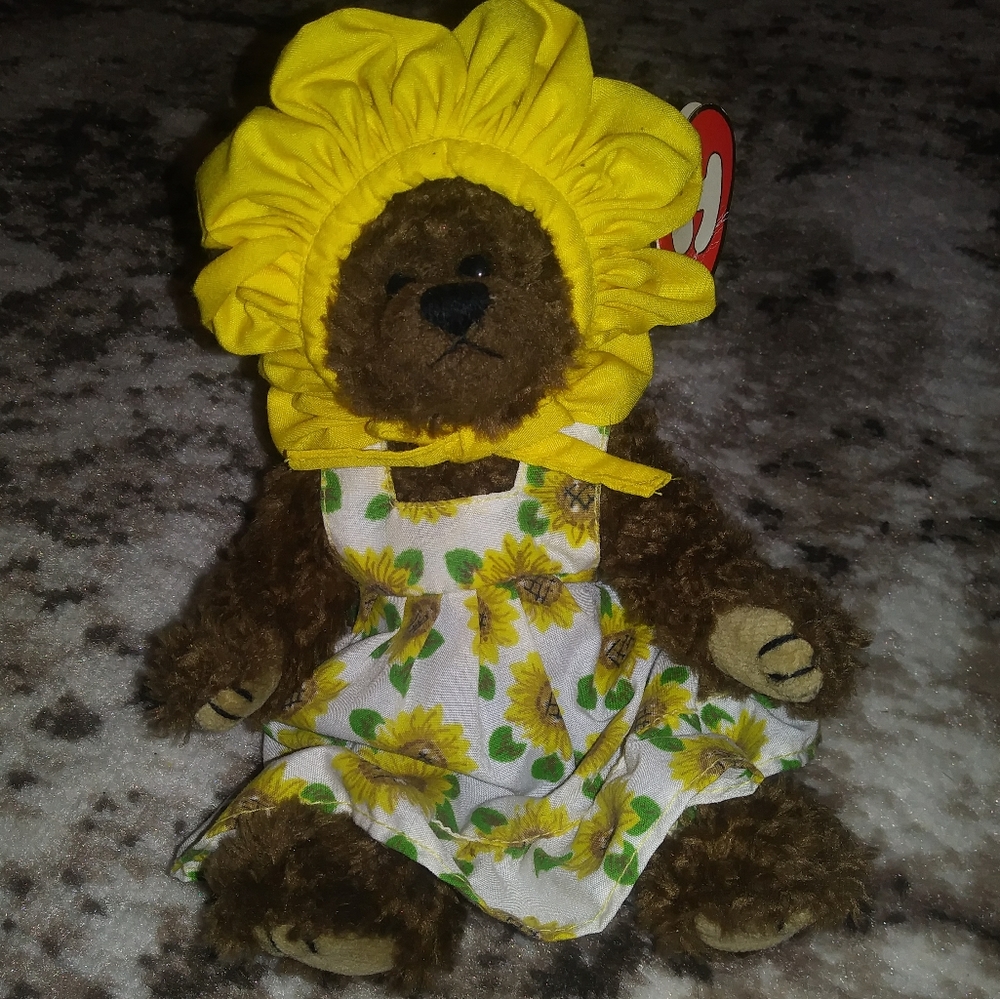 🌻Attic Treasures Bear by Ty